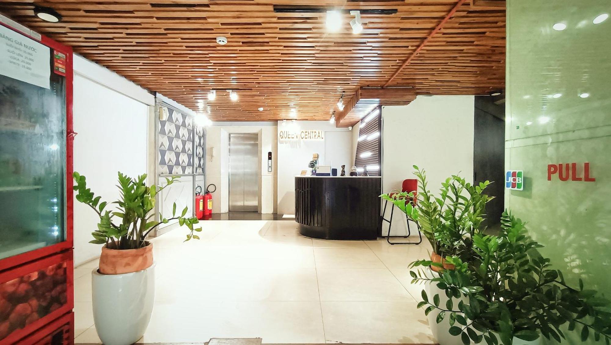Queen Central Apartment Hotel Thành Pho Ho Chí Minh Esterno foto